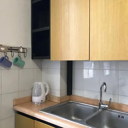 Ampio Bilocale A Apartamento *